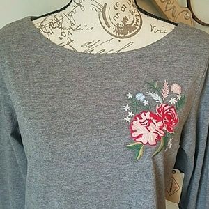 NWT ST. John's Bay Boat Neck Shirt